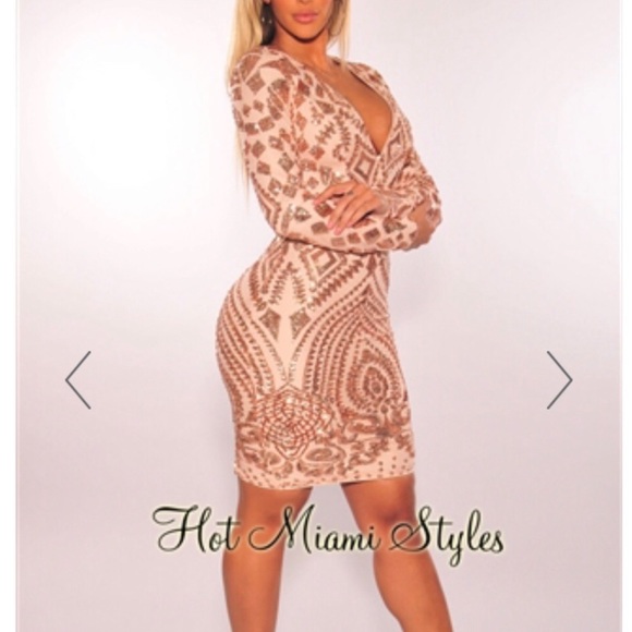hot miami fashion dresses Deep Purple Floral Print Halter Lace Up Cut Out Maxi Dress main image 1